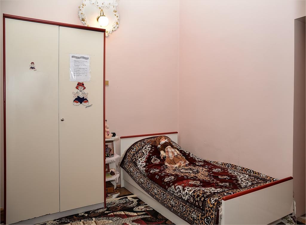 Vip-Apartments Angel Palas Chernivtsi Luaran gambar