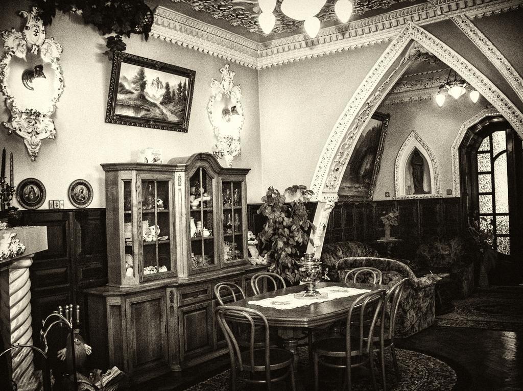 Vip-Apartments Angel Palas Chernivtsi Luaran gambar